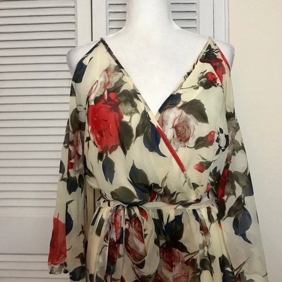 EUC Miss Avenue Flowy Floral Dress - L - Picture 4 of 6